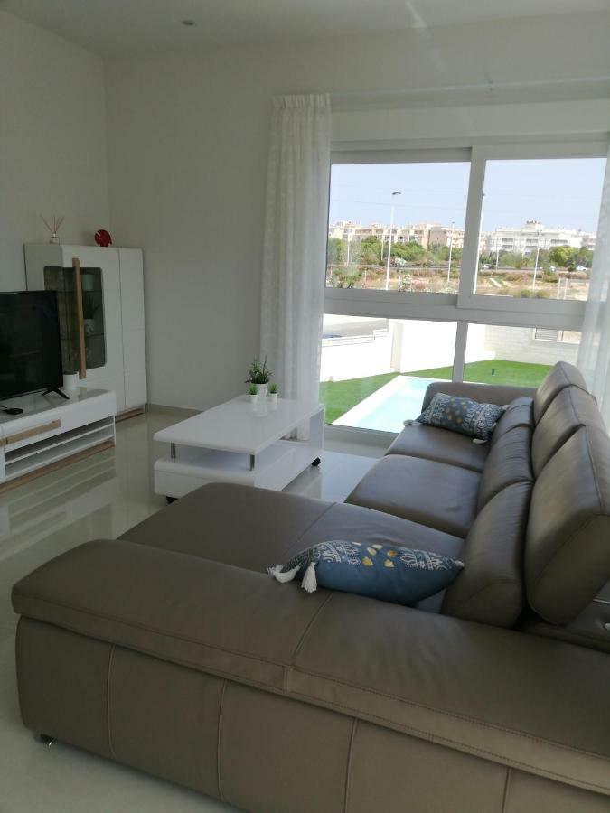 Amay 880 Nr 38 Torrevieja Extérieur photo